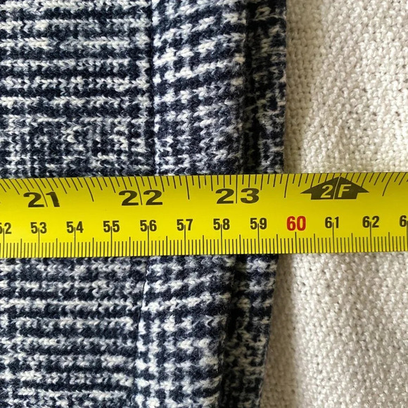 J. Crew Navy White Cozy Fleece Knit Plaid Checkered Turtleneck Sweater Size S - Picture 12 of 12